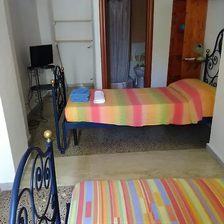 Vico Minghetti B&B 베글리에